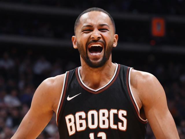 “九游app_ NBA最奇葩的玩笑时刻，球员爆笑全场”，爆笑nba游戏