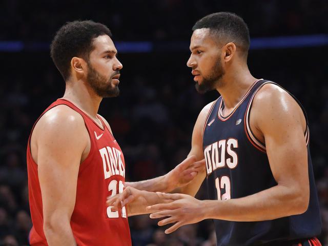 “九游app_ 历史经典：那些经典球员的巅峰对决”，nba历史经典球队