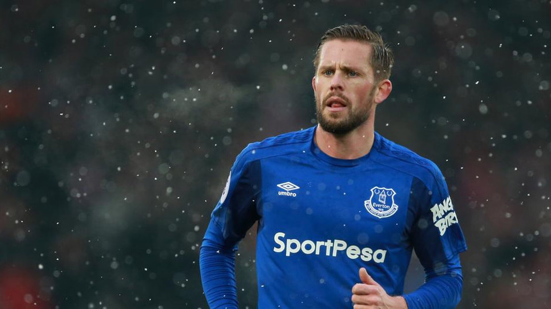 纪录之夜:欧冠最年轻与最老球员纪录揭晓,欧冠最年轻进球